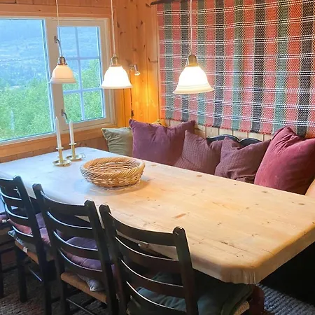 Mountain Views Of Hills And Hébergement de vacances *