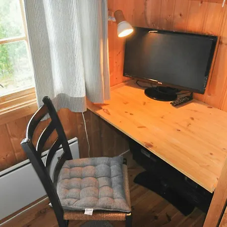 Mountain Views Of Hills And 別荘